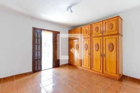 Quarto 1 de casa para alugar com 2 quartos, 90m² em Vila Nilo, São Paulo