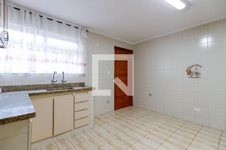 Casa à venda com 90m², 2 quartos e 1 vaga Casa à venda com 90m², 2 quartos e 1 vagaCozinha