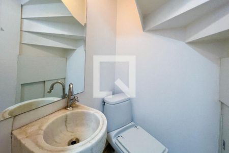 Lavabo de apartamento para alugar com 1 quarto, 67m² em Vila Nova Conceição, São Paulo