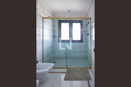 Casa à venda com 950m², 5 quartos e 5 vagasBanheiro Suíte 3