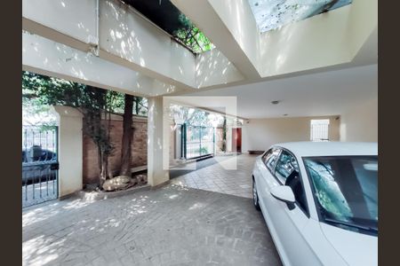 Casa à venda com 950m², 5 quartos e 5 vagasGaragem