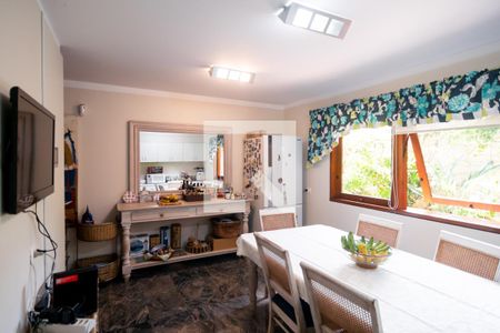 Casa à venda com 950m², 5 quartos e 5 vagasCozinha