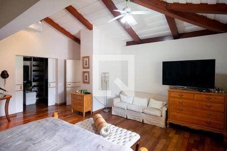 Casa à venda com 950m², 5 quartos e 5 vagasSuíte 5 - Master