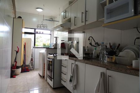 Apartamento à venda com 70m², 2 quartos e 1 vagaCozinha - Armários