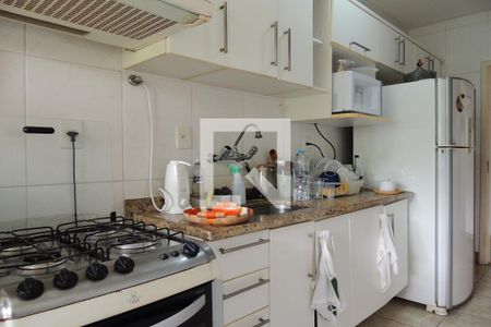 Apartamento à venda com 70m², 2 quartos e 1 vagaCozinha - Armários