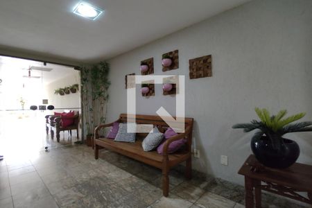 Apartamento à venda com 70m², 2 quartos e 1 vaga Apartamento à venda com 70m², 2 quartos e 1 vagaHall de Entrada