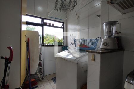 Apartamento à venda com 70m², 2 quartos e 1 vaga Apartamento à venda com 70m², 2 quartos e 1 vagaÁrea de Serviço