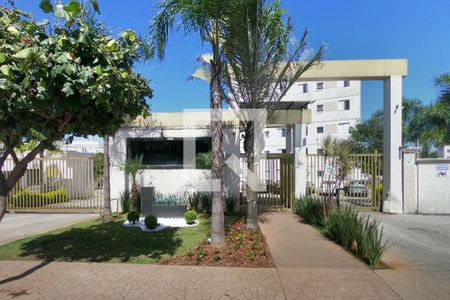 Apartamento para alugar com 42m², 2 quartos e 1 vagaFachada e portaria