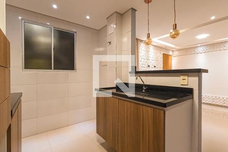 Apartamento para alugar com 42m², 2 quartos e 1 vagaCozinha e Área de Serviço