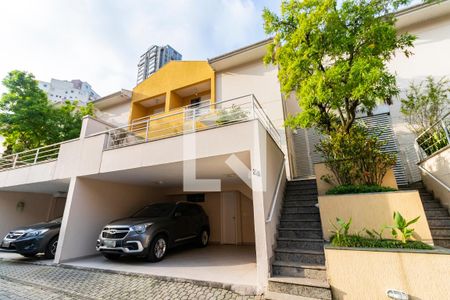 Casa de condomínio à venda com 143m², 3 quartos e 2 vagasFachada