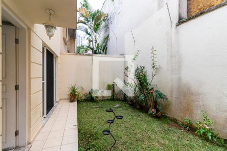 Casa de condomínio à venda com 143m², 3 quartos e 2 vagas1o. Andar - Quintal