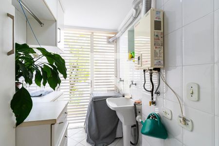 Casa de condomínio à venda com 143m², 3 quartos e 2 vagas1o. Andar - Área de Serviço