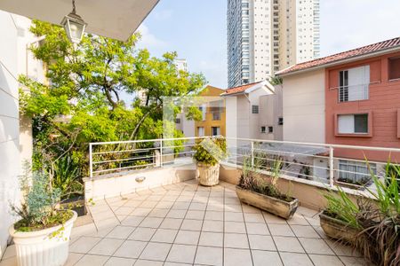 Casa de condomínio à venda com 143m², 3 quartos e 2 vagasEntrada