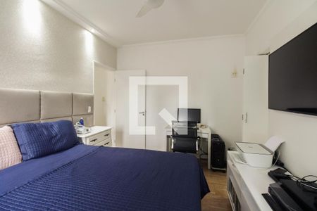 Casa à venda com 310m², 4 quartos e 4 vagas Casa à venda com 310m², 4 quartos e 4 vagasSuíte 1