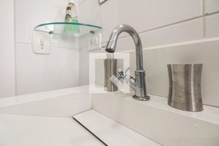 Casa à venda com 310m², 4 quartos e 4 vagas Casa à venda com 310m², 4 quartos e 4 vagasBanheiro Social