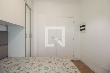 Casa à venda com 310m², 4 quartos e 4 vagas Casa à venda com 310m², 4 quartos e 4 vagasQuarto 1