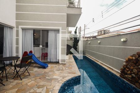 Casa à venda com 310m², 4 quartos e 4 vagas Casa à venda com 310m², 4 quartos e 4 vagasEspaço Gourmet - Piscina