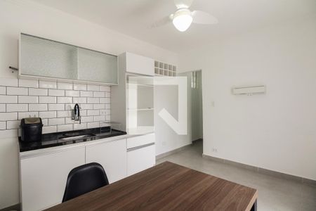 Casa à venda com 310m², 4 quartos e 4 vagas Casa à venda com 310m², 4 quartos e 4 vagasCasa 02 - Sala e Cozinha