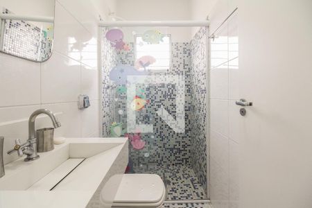 Casa à venda com 310m², 4 quartos e 4 vagas Casa à venda com 310m², 4 quartos e 4 vagasBanheiro Social