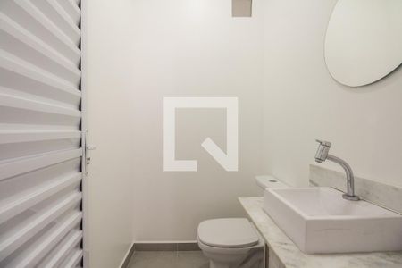 Casa à venda com 310m², 4 quartos e 4 vagas Casa à venda com 310m², 4 quartos e 4 vagasCasa 02 - Banheiro Suíte