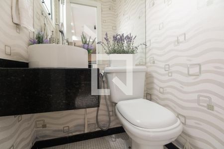 Casa à venda com 310m², 4 quartos e 4 vagas Casa à venda com 310m², 4 quartos e 4 vagasLavabo