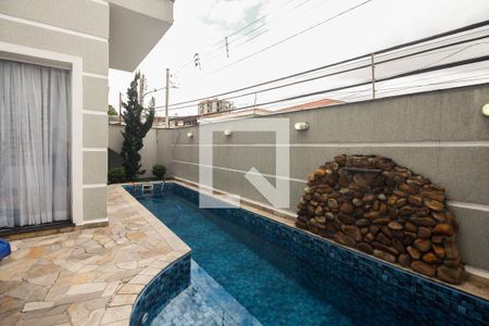 Casa à venda com 310m², 4 quartos e 4 vagas Casa à venda com 310m², 4 quartos e 4 vagasEspaço Gourmet - Piscina