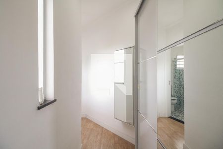 Casa à venda com 310m², 4 quartos e 4 vagas Casa à venda com 310m², 4 quartos e 4 vagasSuíte 2