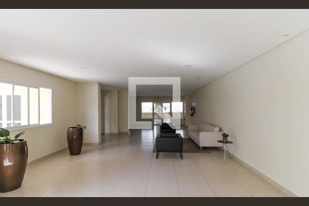 Apartamento para alugar com 64m², 2 quartos e 1 vaga Apartamento para alugar com 64m², 2 quartos e 1 vagaHall social