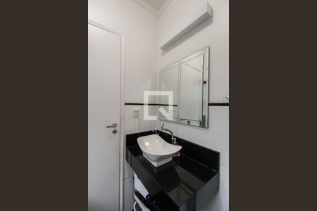 Casa à venda com 130m², 4 quartos e 3 vagasBanheiro da Suíte 1