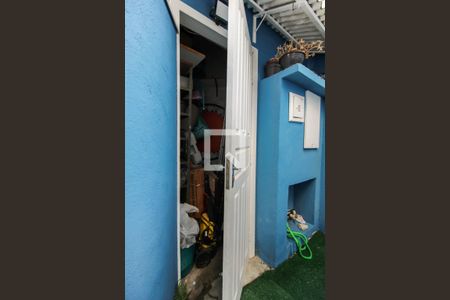 Casa à venda com 130m², 4 quartos e 3 vagasQuintal/Deposito