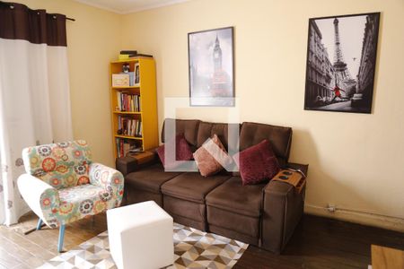 Sala de casa à venda com 4 quartos, 320m² em Moinho Velho, São Paulo