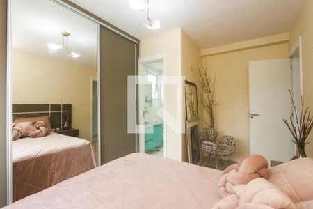 Suite de apartamento para alugar com 3 quartos, 72m² em Rubem Berta, Porto Alegre