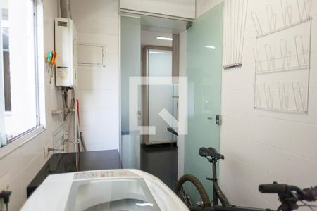 Apartamento para alugar com 105m², 3 quartos e 2 vagas Apartamento para alugar com 105m², 3 quartos e 2 vagasÁrea de Serviço