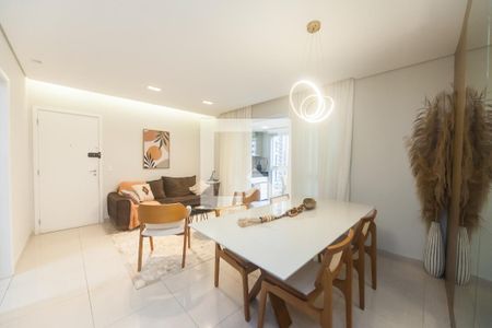 Sala de apartamento para alugar com 3 quartos, 105m² em Vila da Serra, Nova Lima