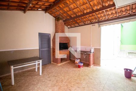 Apartamento para alugar com 50m², 2 quartos e 1 vaga Apartamento para alugar com 50m², 2 quartos e 1 vagaÁrea Comum / Churrasqueira