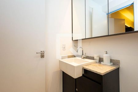 Apartamento para alugar com 33m², 1 quarto e sem vagaBanheiro do Quarto