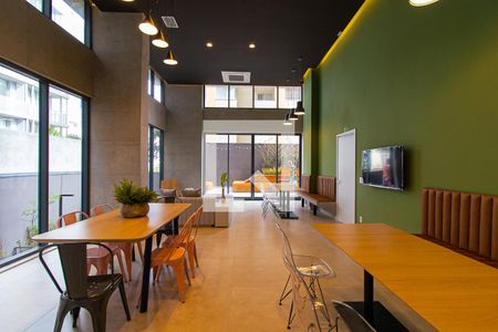 Apartamento para alugar com 33m², 1 quarto e sem vagaÁrea comum - Salão de festas