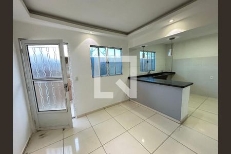 Sala de apartamento à venda com 2 quartos, 45m² em Piedade, Rio de Janeiro