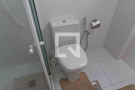 Apartamento à venda com 120m², 3 quartos e 1 vaga Apartamento à venda com 120m², 3 quartos e 1 vagaBanheiro