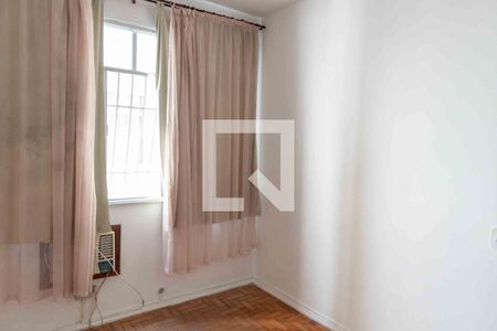 Apartamento à venda com 120m², 3 quartos e 1 vaga Apartamento à venda com 120m², 3 quartos e 1 vagaQuarto 2
