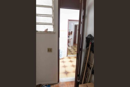 Apartamento à venda com 120m², 3 quartos e 1 vaga Apartamento à venda com 120m², 3 quartos e 1 vagaQuarto de Serviço