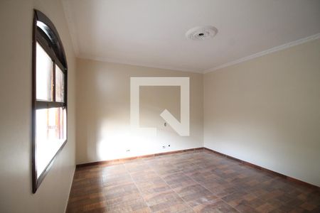 Quarto 1   de casa à venda com 3 quartos, 170m² em Vila Paranagua, São Paulo