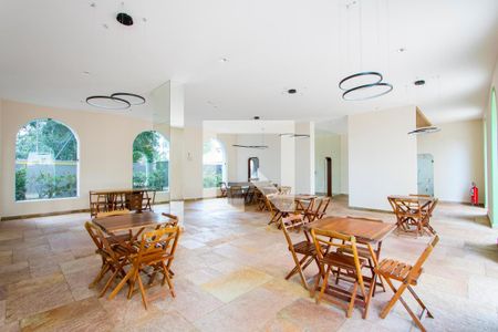 Apartamento à venda com 146m², 4 quartos e 2 vagasÁrea comum - Salão de festas 2