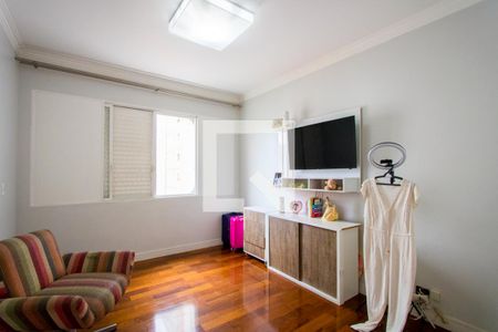 Apartamento à venda com 146m², 4 quartos e 2 vagasQuarto 2