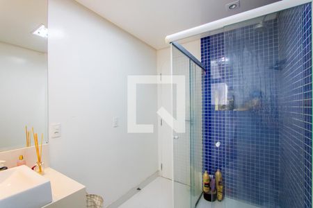 Apartamento à venda com 146m², 4 quartos e 2 vagasBanheiro social