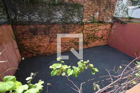 Casa à venda com 400m², 1 quarto e 8 vagas Casa à venda com 400m², 1 quarto e 8 vagasVaranda da Sala