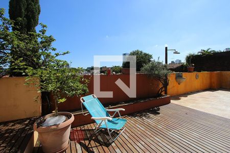 Casa à venda com 400m², 1 quarto e 8 vagas Casa à venda com 400m², 1 quarto e 8 vagasTerraço Solarium