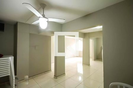 Apartamento à venda com 60m², 3 quartos e sem vagaSalão de Festas