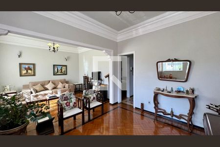 Sala de casa à venda com 5 quartos, 299m² em Santa Tereza, Belo Horizonte