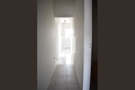 Casa para alugar com 282m², 4 quartos e 2 vagasCorredor